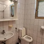 And Vinko Nocleg ze śniadaniem