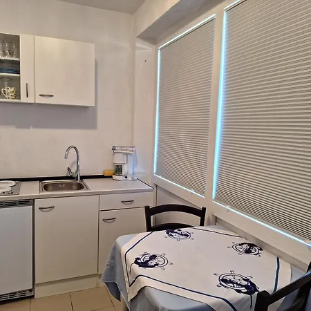 And Vinko Bed and Breakfast