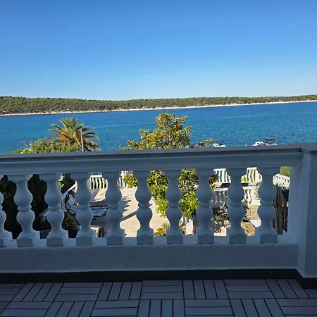 Bed & Breakfast Apartments&rooms Vinko Barbat na Rabu