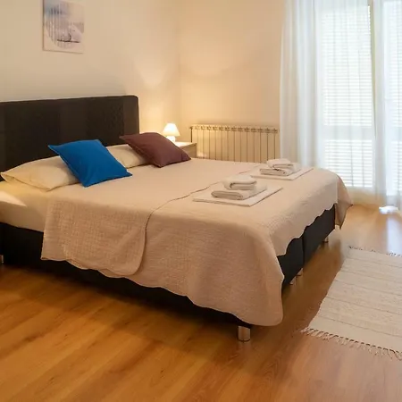 And Vinko Bed & Breakfast 3*