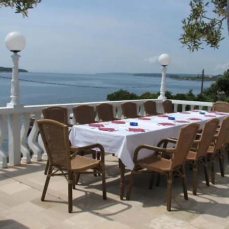 Apartments&rooms Vinko Barbat na Rabu