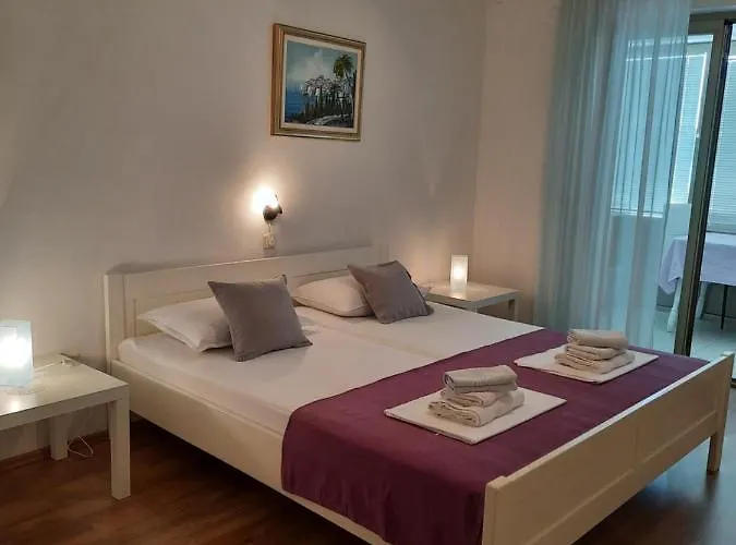 And Vinko Bed & Breakfast