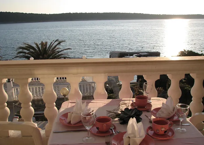 And Vinko Bed & Breakfast