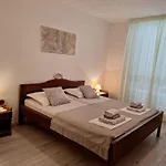 And Vinko Bed & Breakfast