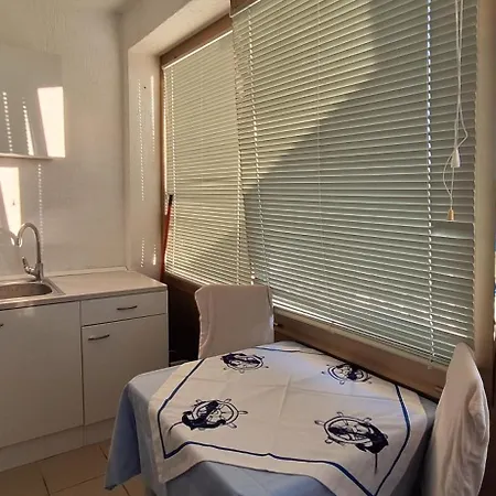 Bed & Breakfast And Vinko 3*