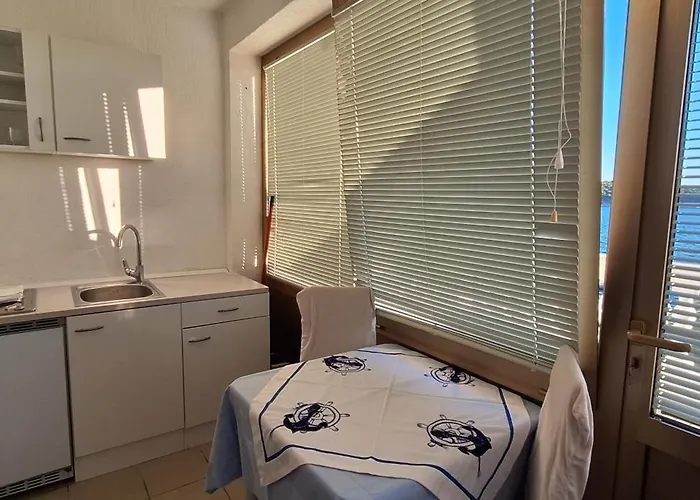 Nocleg ze śniadaniem And Vinko 3*