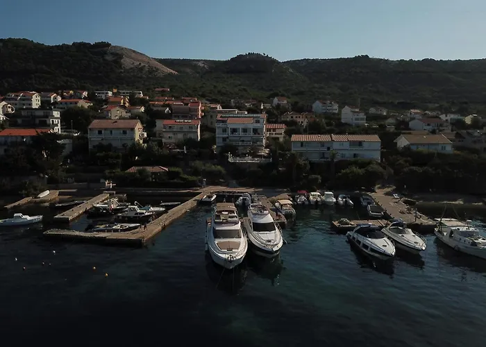 Nocleg ze śniadaniem And Vinko 3*